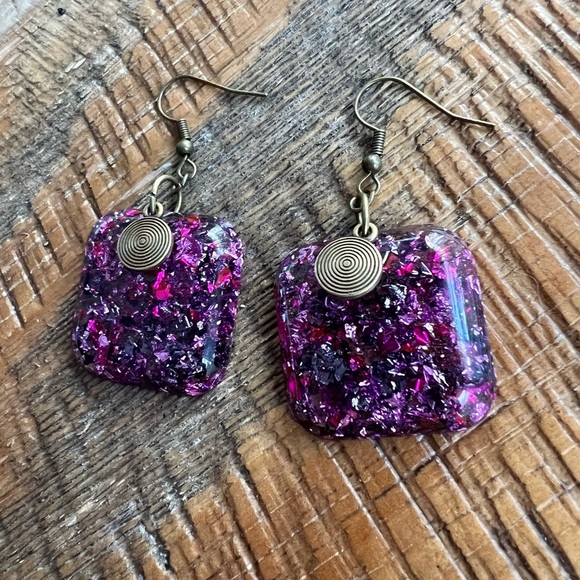 Magenta Galaxy Resin Earrings - Picture 1 of 4